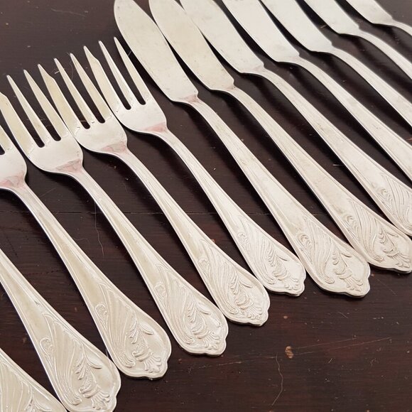 14pc Cake Forks and Butter Knife Set for 7, Marquil 18/10 Stainless Steel - Picture 3 of 7